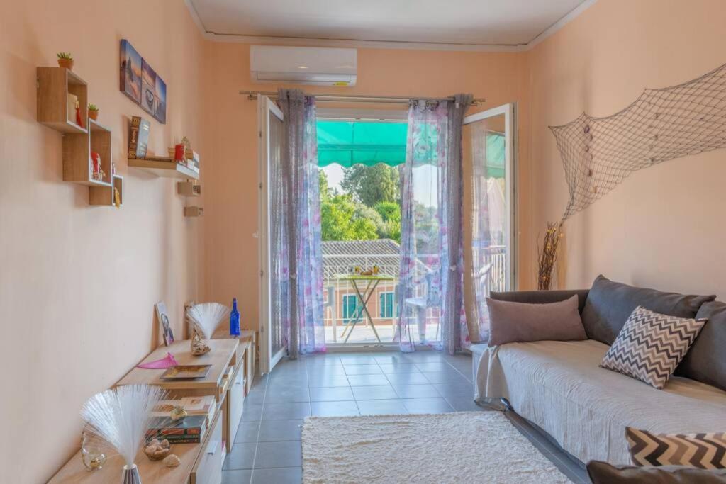 Bright Newly Renovated Apt Near Beach & Center+Ac Anemomylos Buitenkant foto